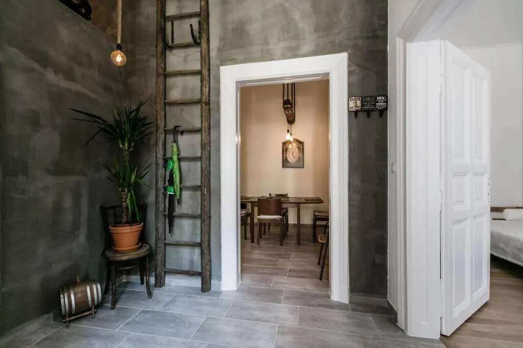 Your Gorgeous And Spacious Dream Home Free Parking Budapest Apartment