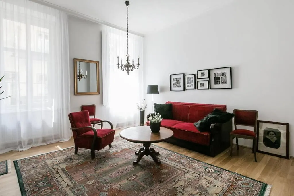 Your Gorgeous And Spacious Dream Home Free Parking Budapest